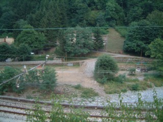  Image name: DSCF2786.JPG 
 width: 320 pixel 
 height: 240 pixel 
 Size: 27629 bytes 
 Click to enlarge 